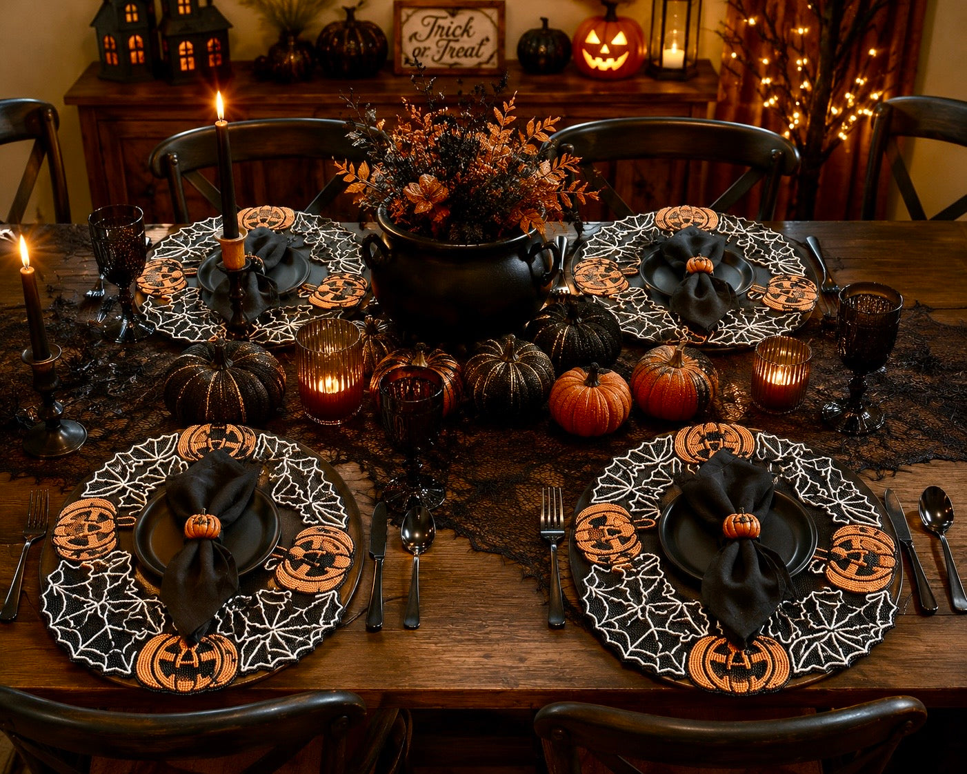 Set of 4 Tahari Halloween Beaded Charger Pumpkin Placemats