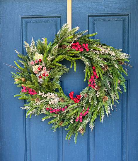 Red Berry Evergreen Holiday Wreath