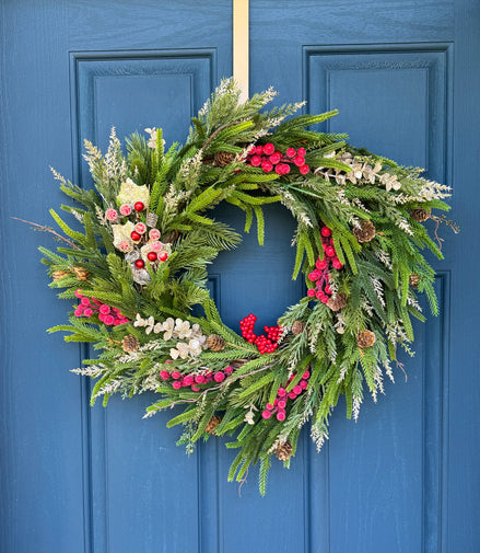 Red Berry Evergreen Holiday Wreath