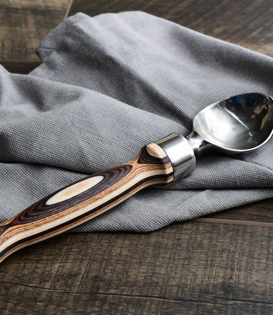 8.25" Natural Ice Cream Scoop